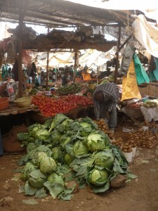 Busy market day at toi market